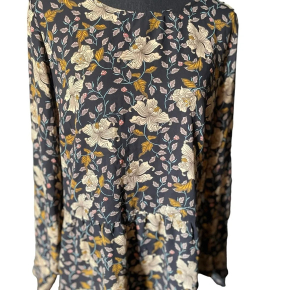 The Limited Black floral blouse - Picture 1 of 8